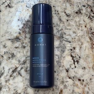 Monat Moxie Magnifying Mousse